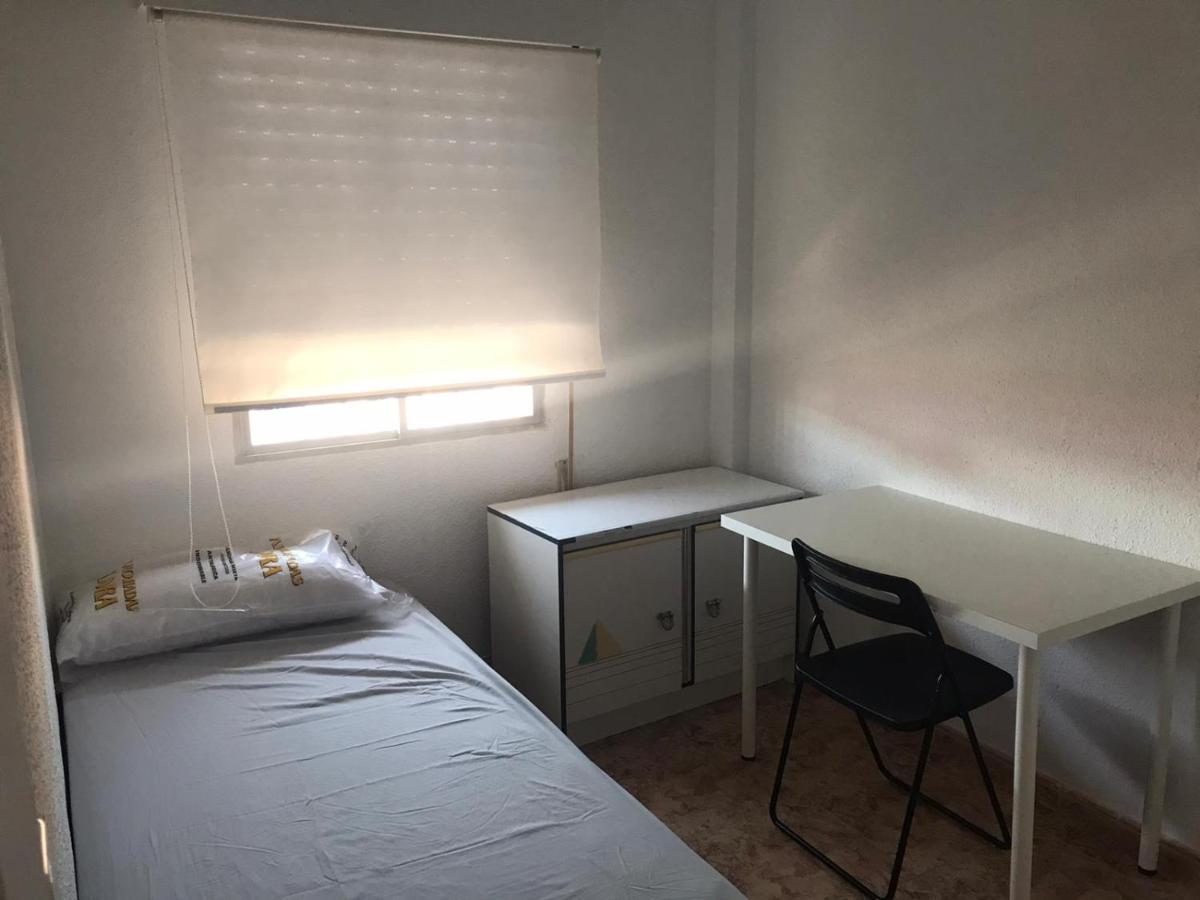 4 Dorm Cerca De Playa Y Centro Ciudad Daire Málaga Dış mekan fotoğraf